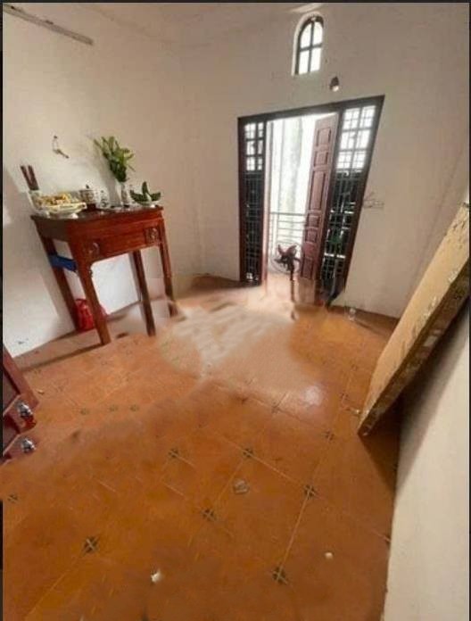 Cho thuê nhà Ngõ Quỳnh Lôi, Hai Bà Trưng 3.5 tầng x38m2, 4 ngủ, 3 WC, 10 Triệu/tháng - Ảnh 3